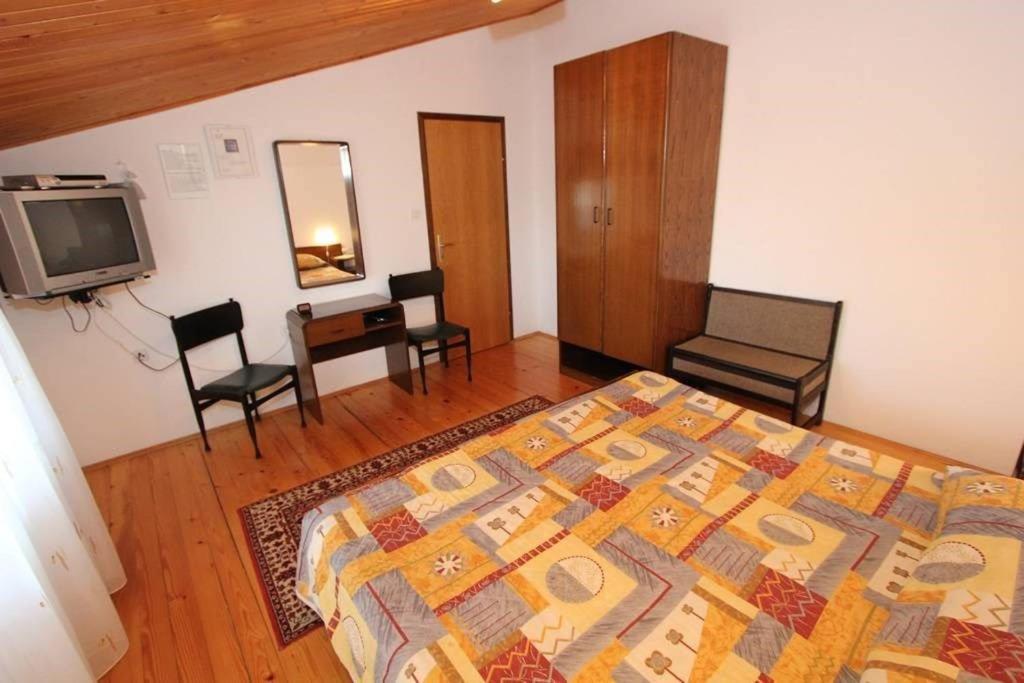 Apartments Anita Pomer Εξωτερικό φωτογραφία